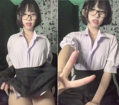 Em học sinh tròn trịa bị đụ
